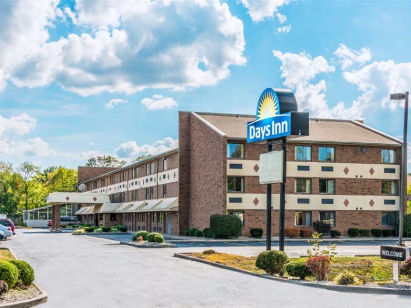 Days Inn By Wyndham Hurstbourne Louisville Exterior foto